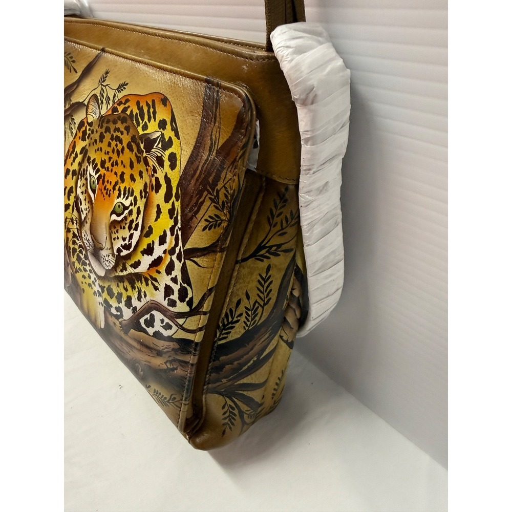 ANUSCHKA  AFRICAN LEOPARD CAT PURSE Hand-Painted Leather Crossbody‎ NEW RARE - Picture 4 of 15